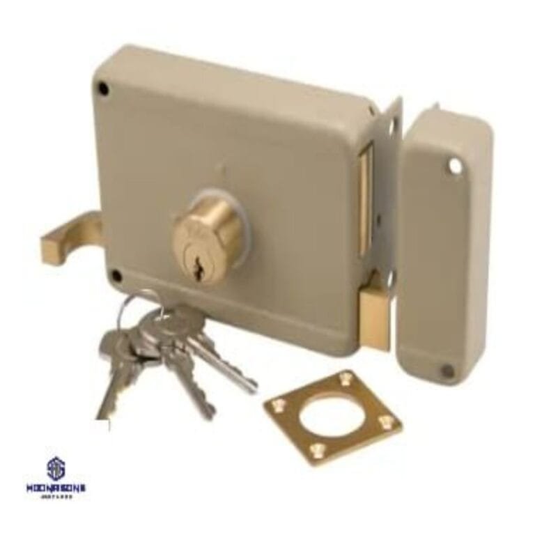 Yale night latch/ rim lock